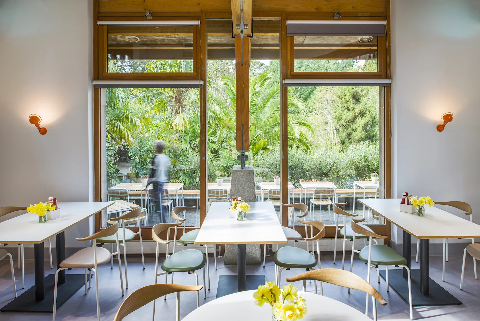eleanor-bell-restaurant-lighting-trebah-cafe-led-lighting.jpeg
