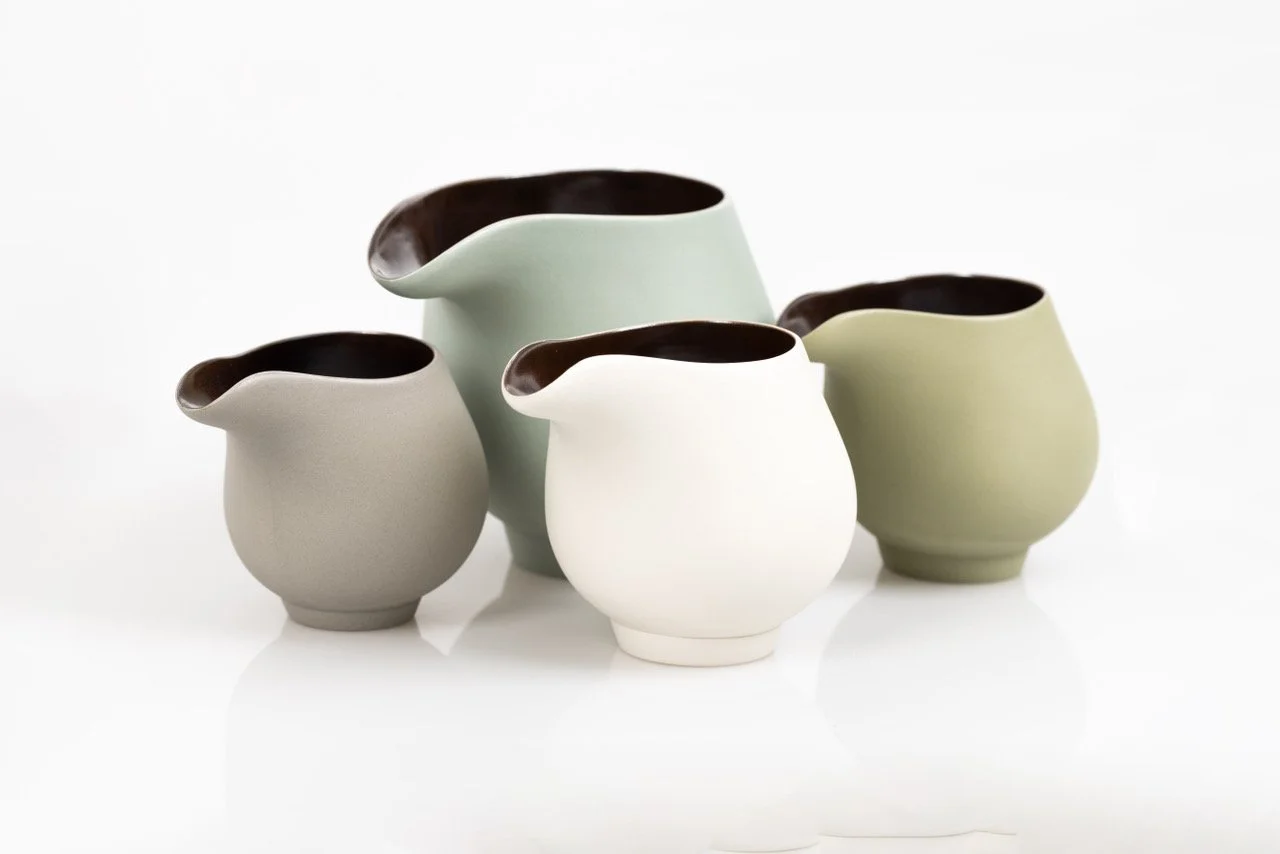 Kate Schuricht - Flow Lustre Jugs