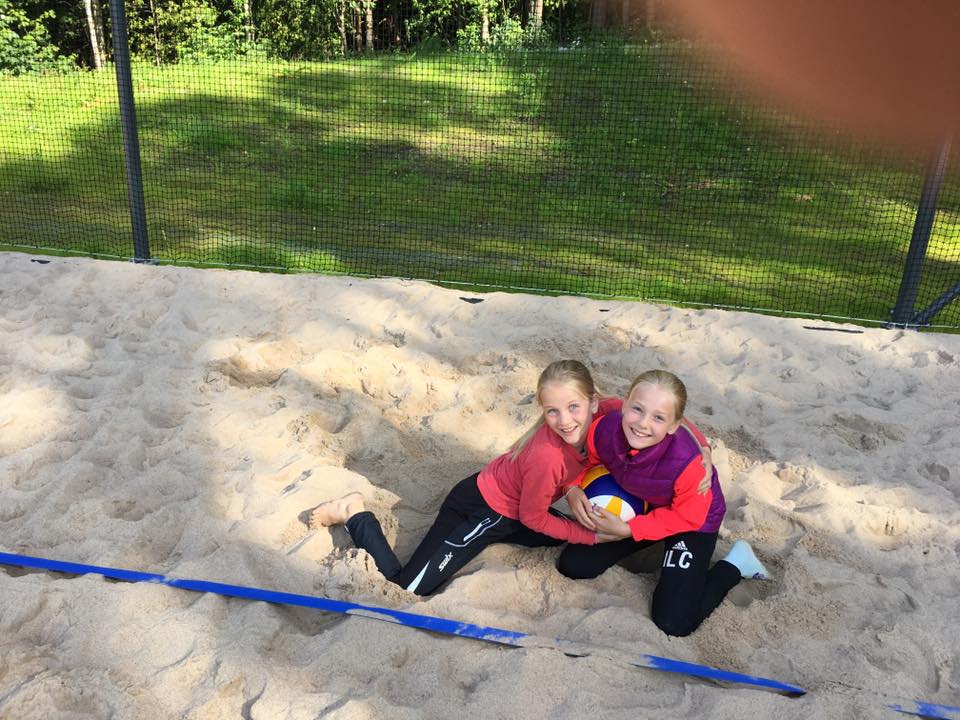 sandvolleyballskole7.jpg