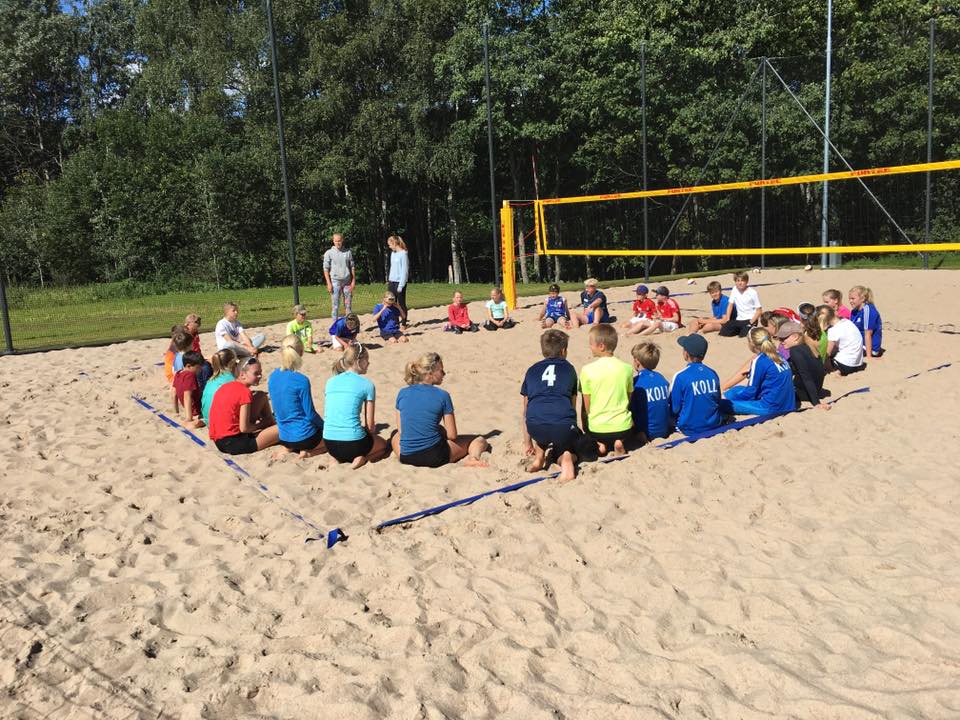 sandvolleyballskole9.jpg