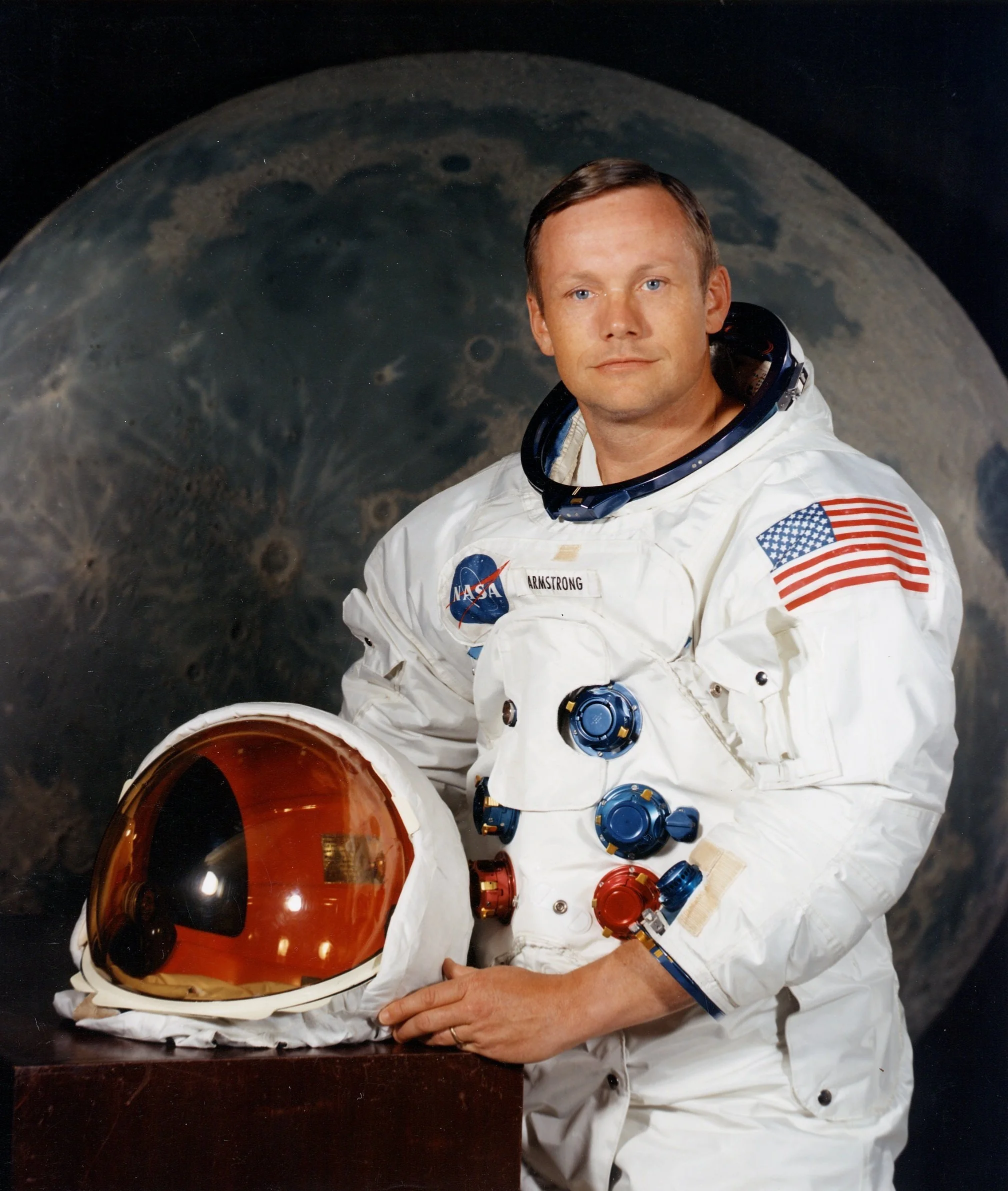 apollo-apollo11-armstrong-41952.jpg