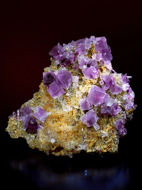 fig. 7: Fluorite on Quartz-needles