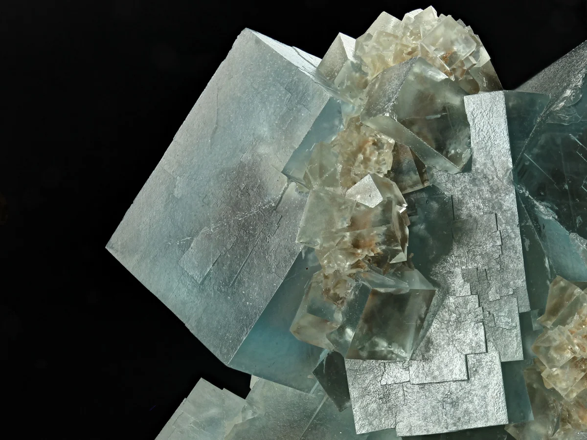 1221_Fluorite_PoggioBalate_4_1200x900.jpg