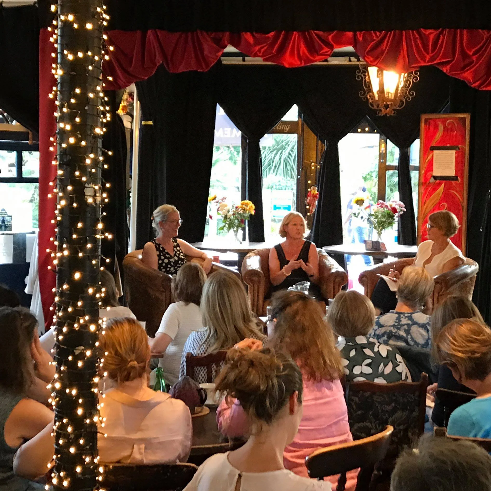 A typical Words Away Salon - this one was with Jacqui Lofthouse, exploring how to be your own writing coach.