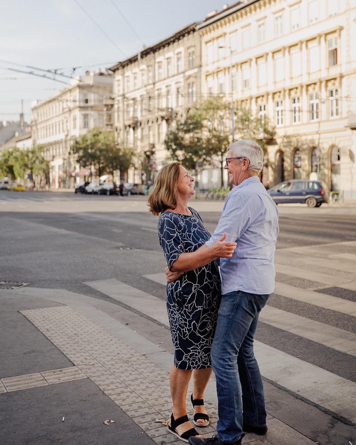 Late summer vibes in Budapest recently. I photographed my parents in their neighbourhood, full of history, beautiful architecture and of course, great coffee. 
&bull;
&bull;
&bull;
&bull;
&bull;
&bull;
#lifestylephotography #londonphotographer #portr