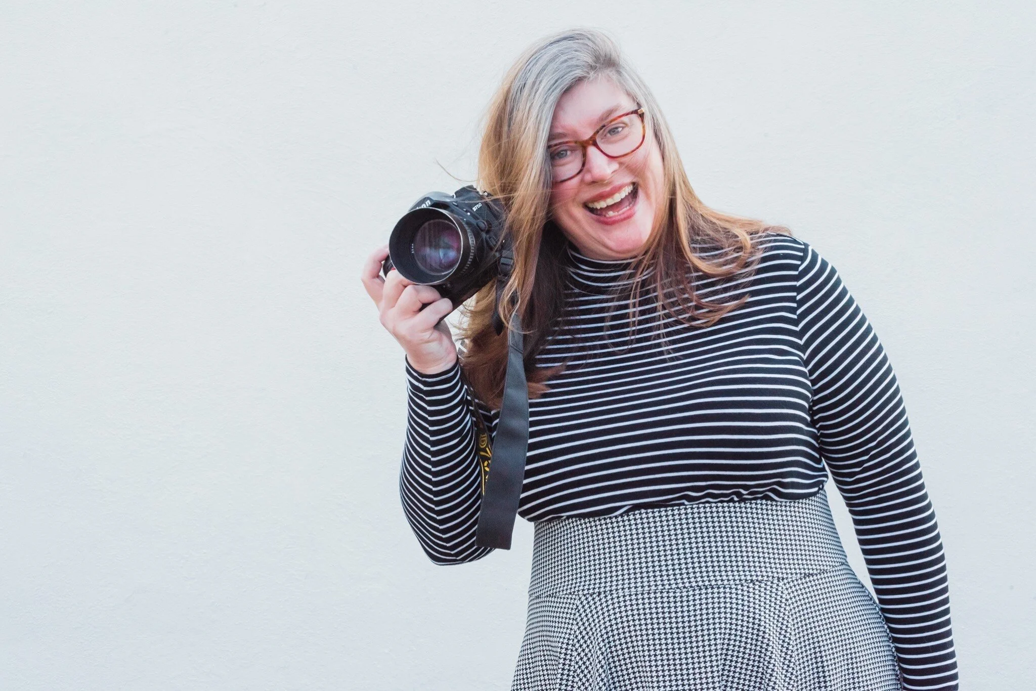 HOW TO FIND YOUR BEST ANGLES WITH JULIA MAE HUNT 