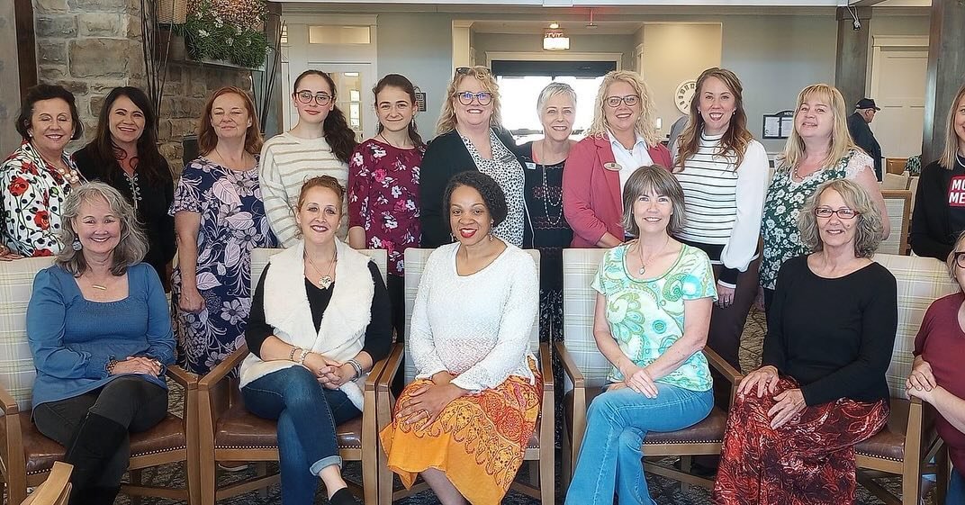 We are loving the photos from our FemCity Johnson City event this week. Special love and gratitude goes out to @therebeccarussell for her leadership and love as President of FemCity Johnson City. 

#johnsoncity #femcityjohnsoncity #womensupportingwom