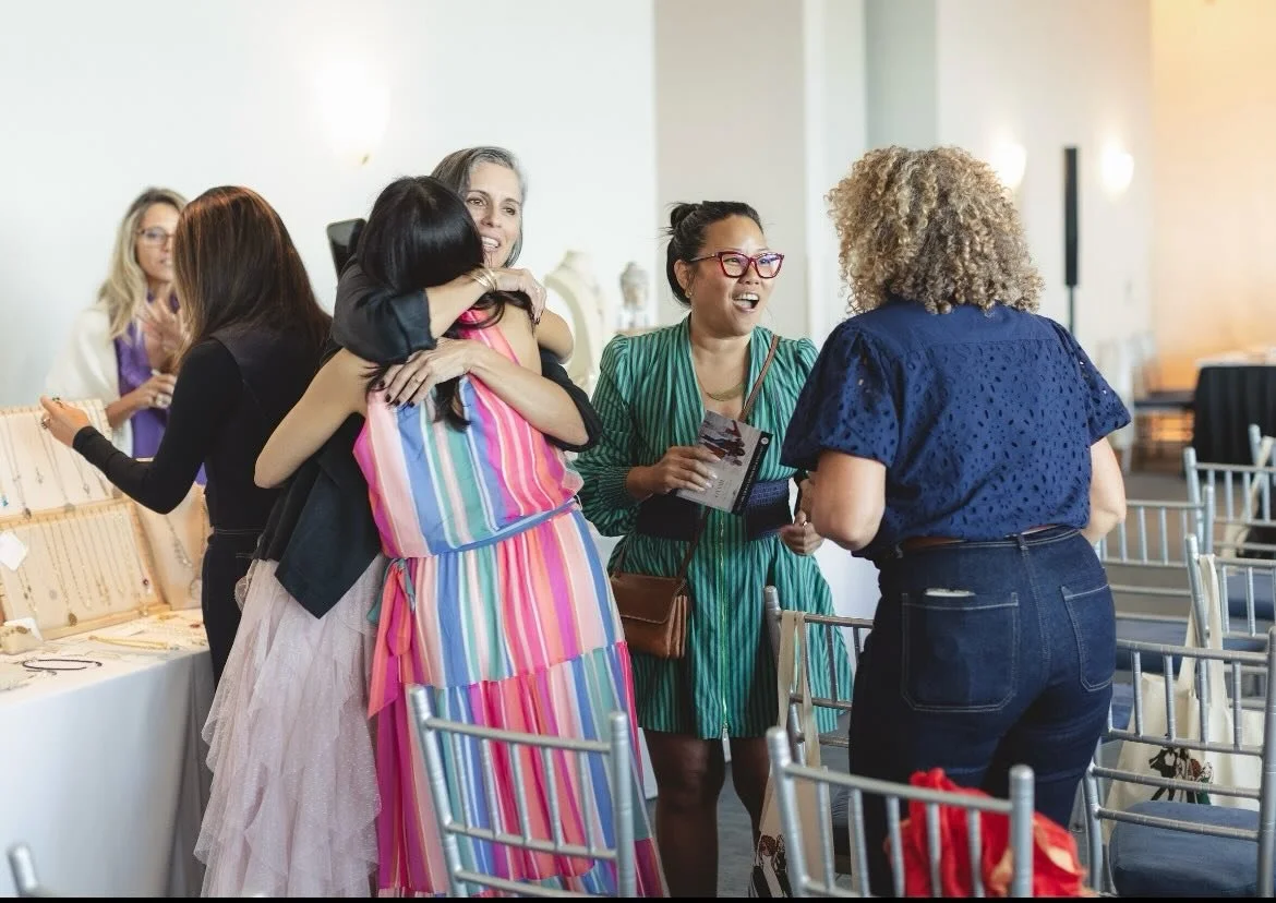 So much love when the Fems get together🤗🤗🤗