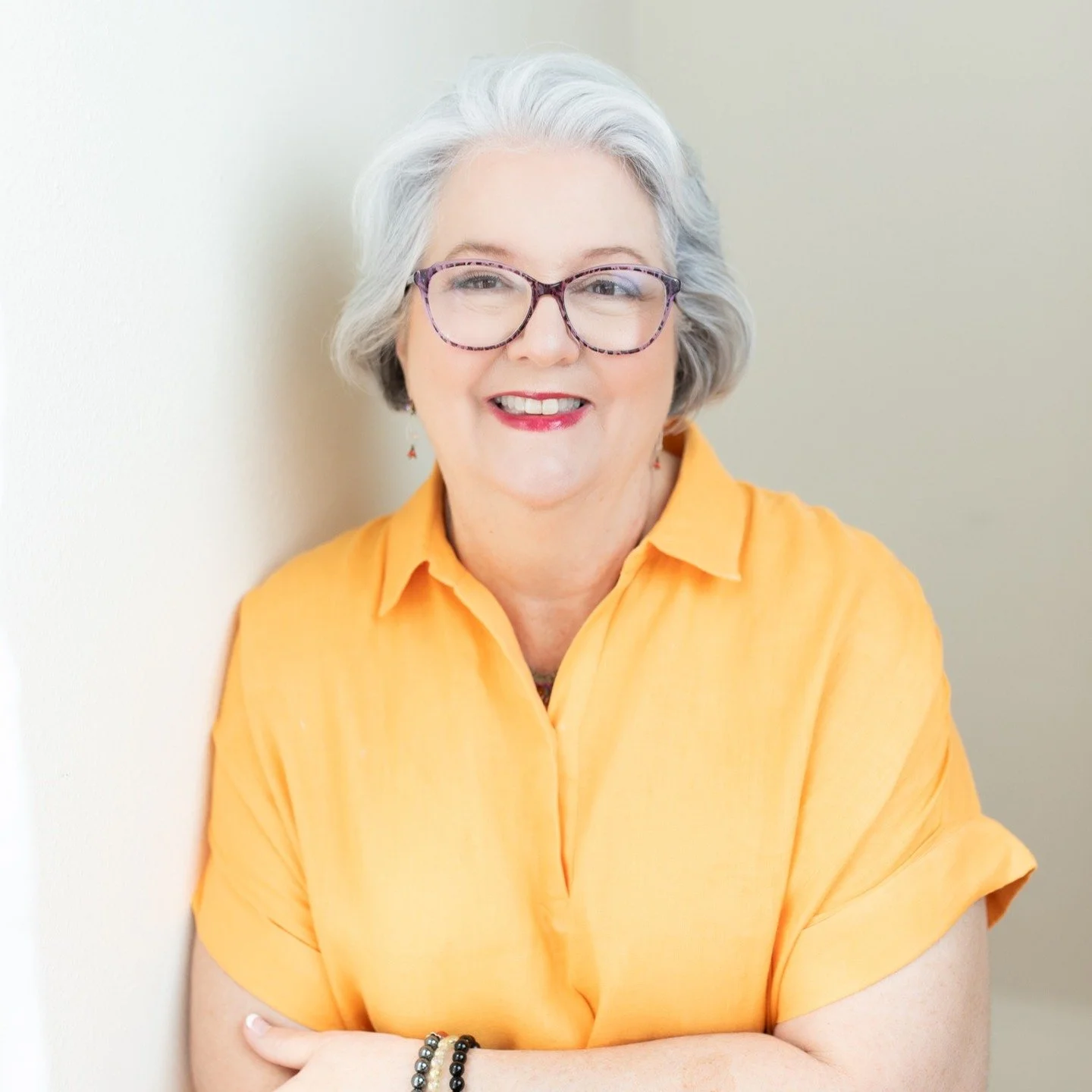 Join us today at 12 PM ET for a complimentary Substack class as we celebrate December, community, and closing out the year together. 💛✨

Access it via femcity.com &rarr; Free Resources

🌿 About Your Instructor

Judith Richey is a neuroscience-infor