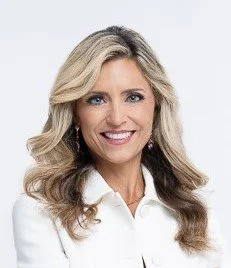 Stacey Finnegan, To Roam With Love 