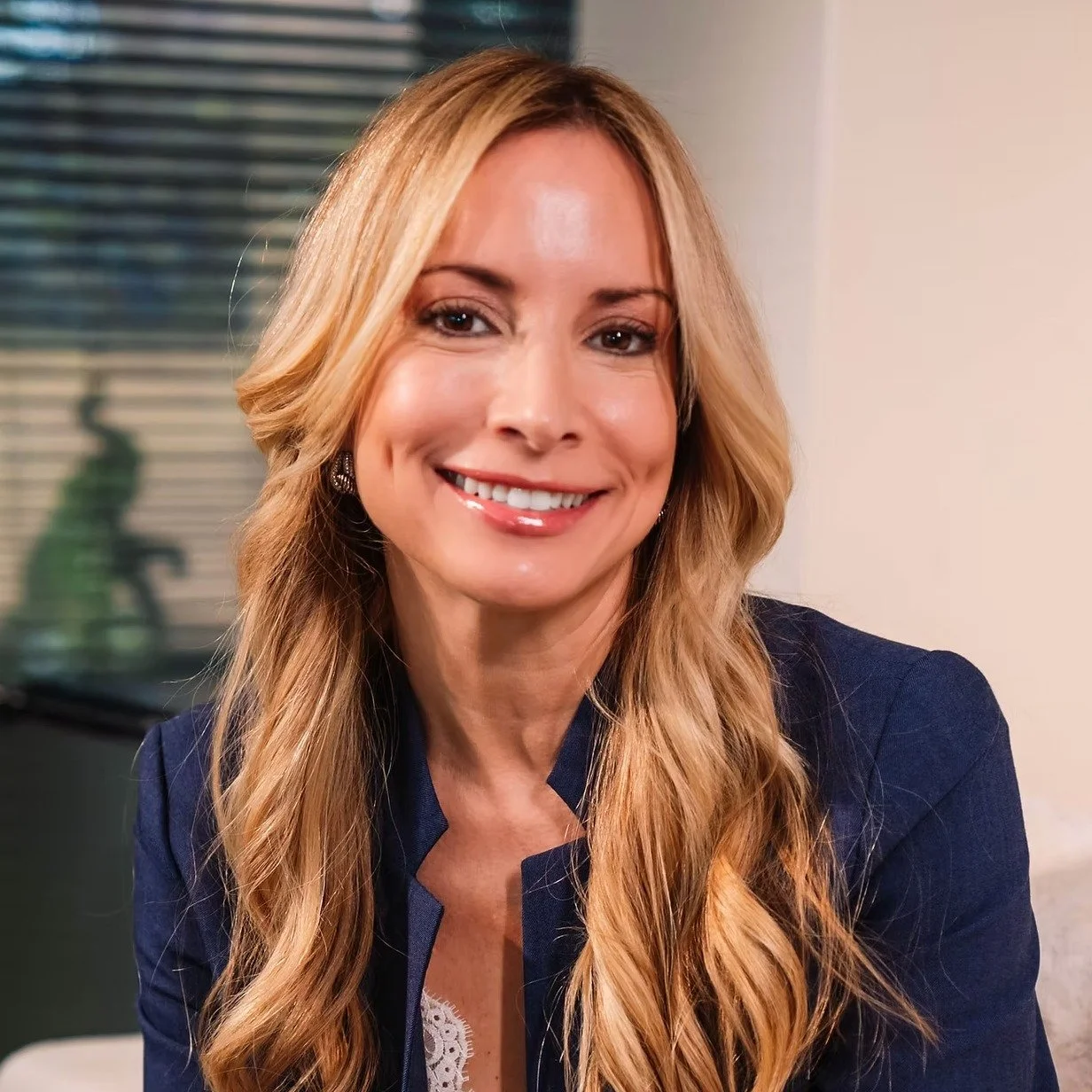 Join us today right here on IG live with FemCity Global Member @divorcebrokerofficial at 11 am ET. We are chatting about divorce, self-love and answering questions. 

See you soon!