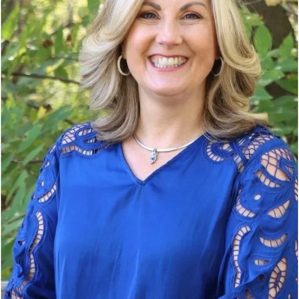 Hi FEMS, a reminder that today at 1 pm ET, FemCity Global Member Denise Stegall is leading our Monday Mentorship session. She's one of our Menopause experts and is available for you to ask questions, and roundtable with her. 

Here's the link to lear