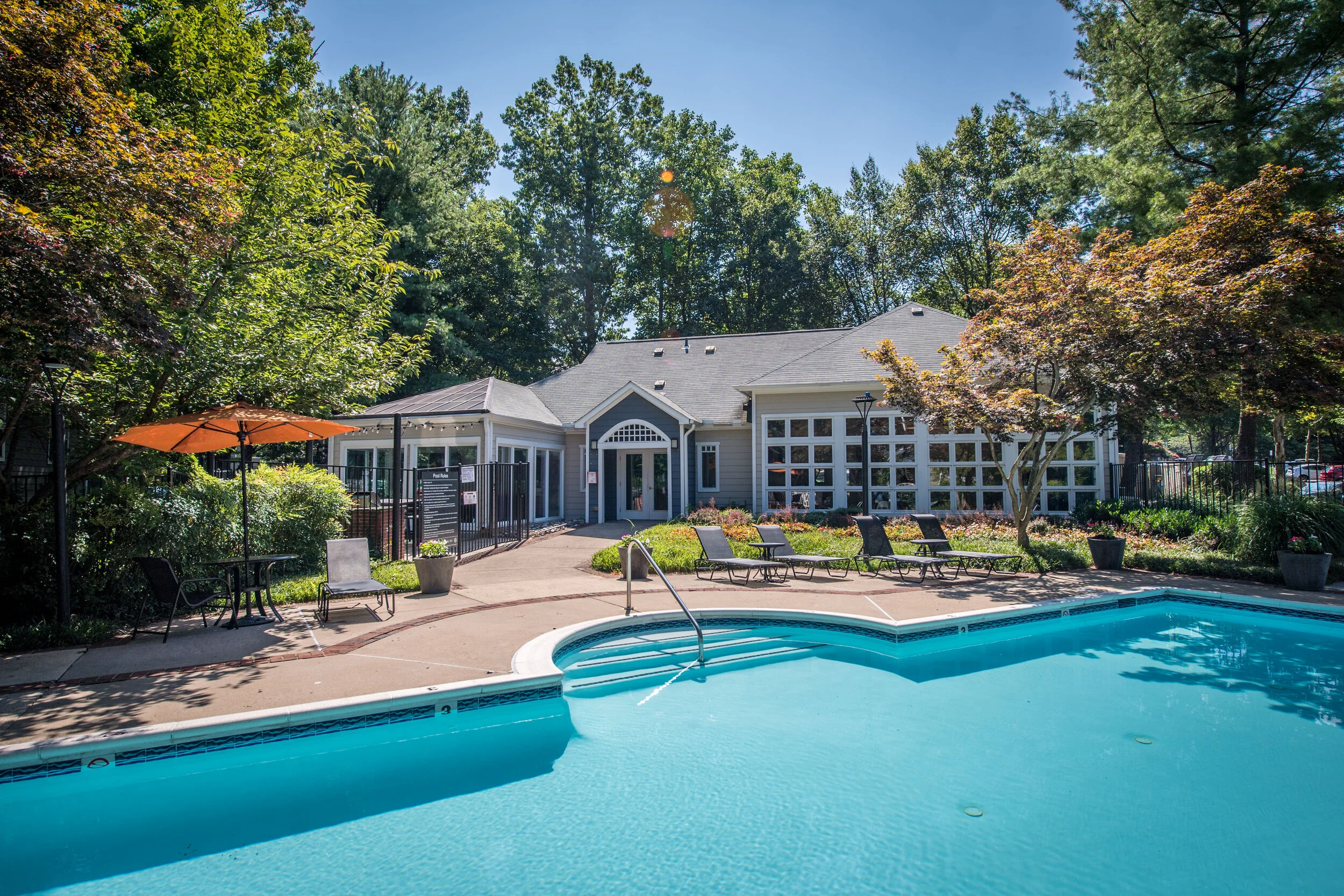 Apartments in Fair Lakes Windsor at Fair Lakes