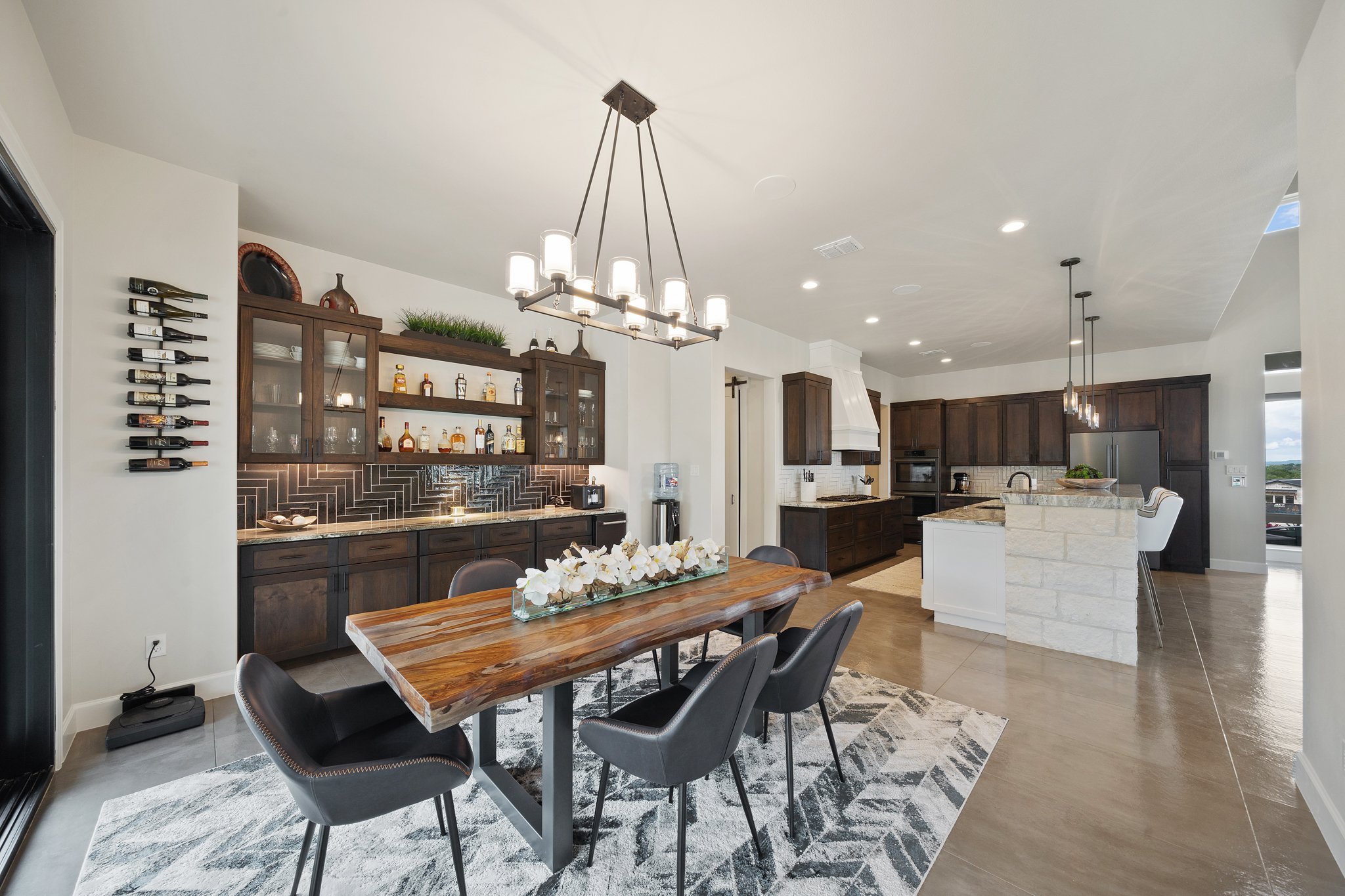 2151 Andalusia-22.jpg