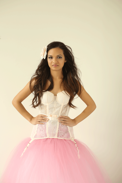 moving-portrait-lavish-boudoir-small.gif