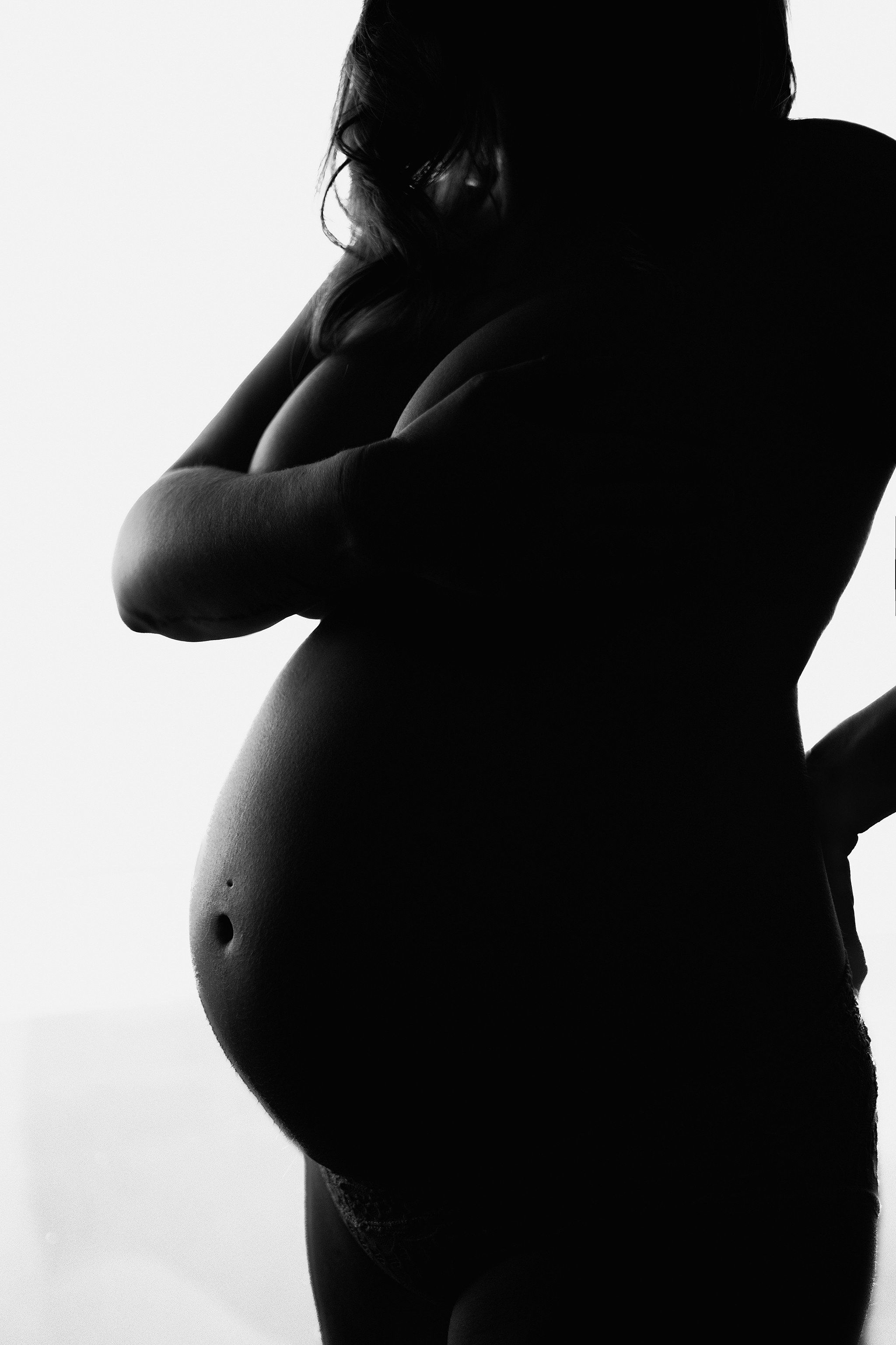 DH-lavish-boudoir-maternity-Leslie- 408.jpg