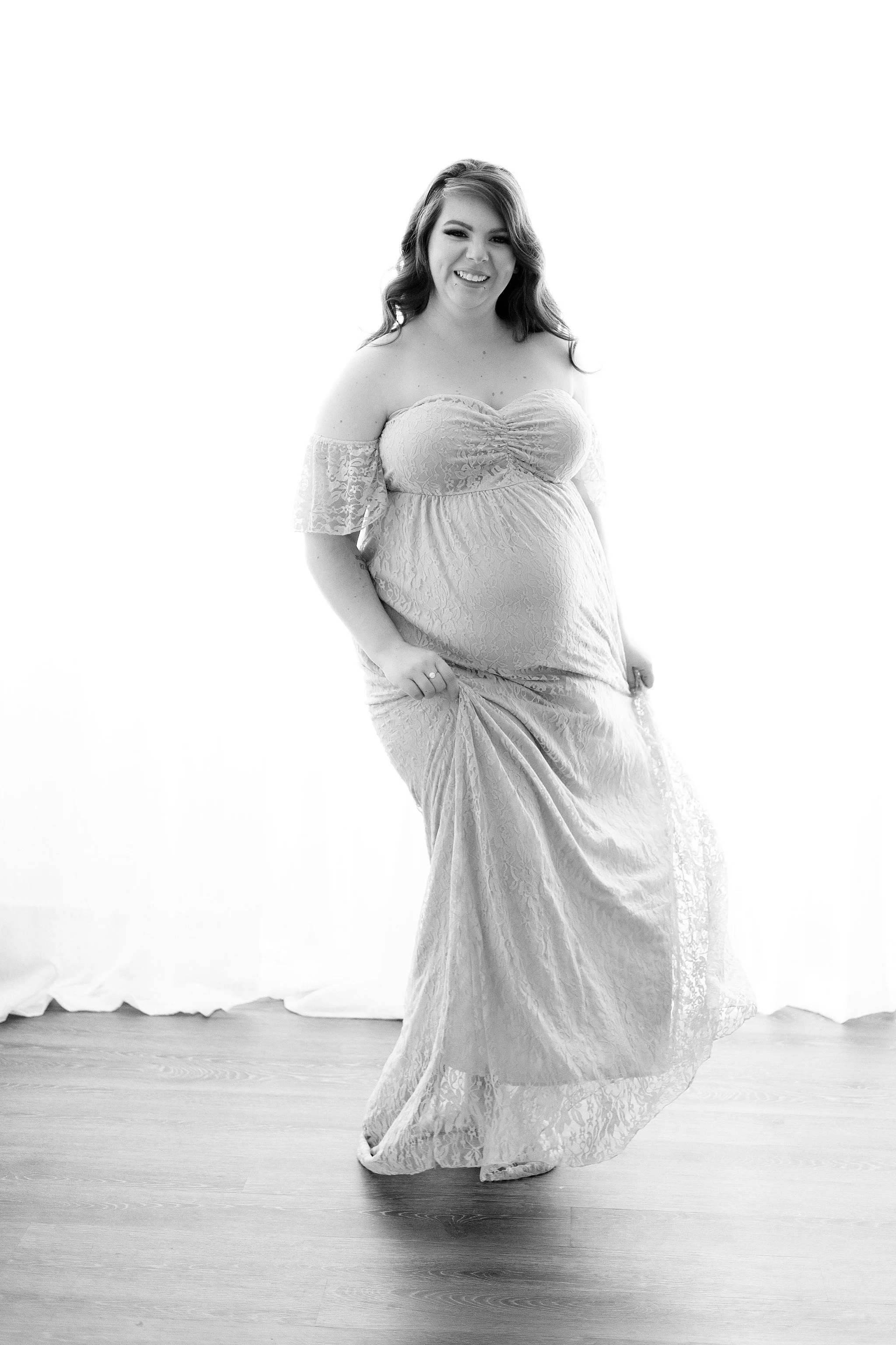 AW-lavish-boudoir-maternity-Leslie- 448.jpg