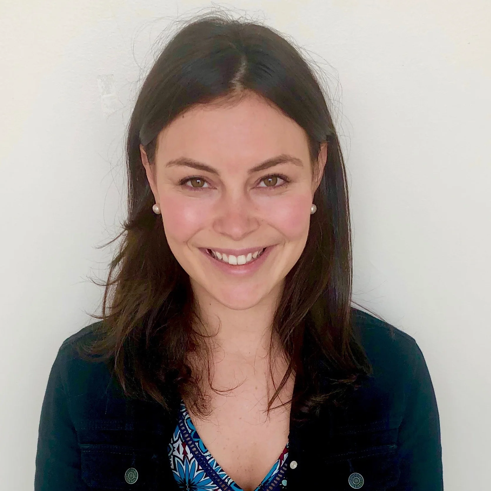 MICHELE+W+HEADSHOT.jpg