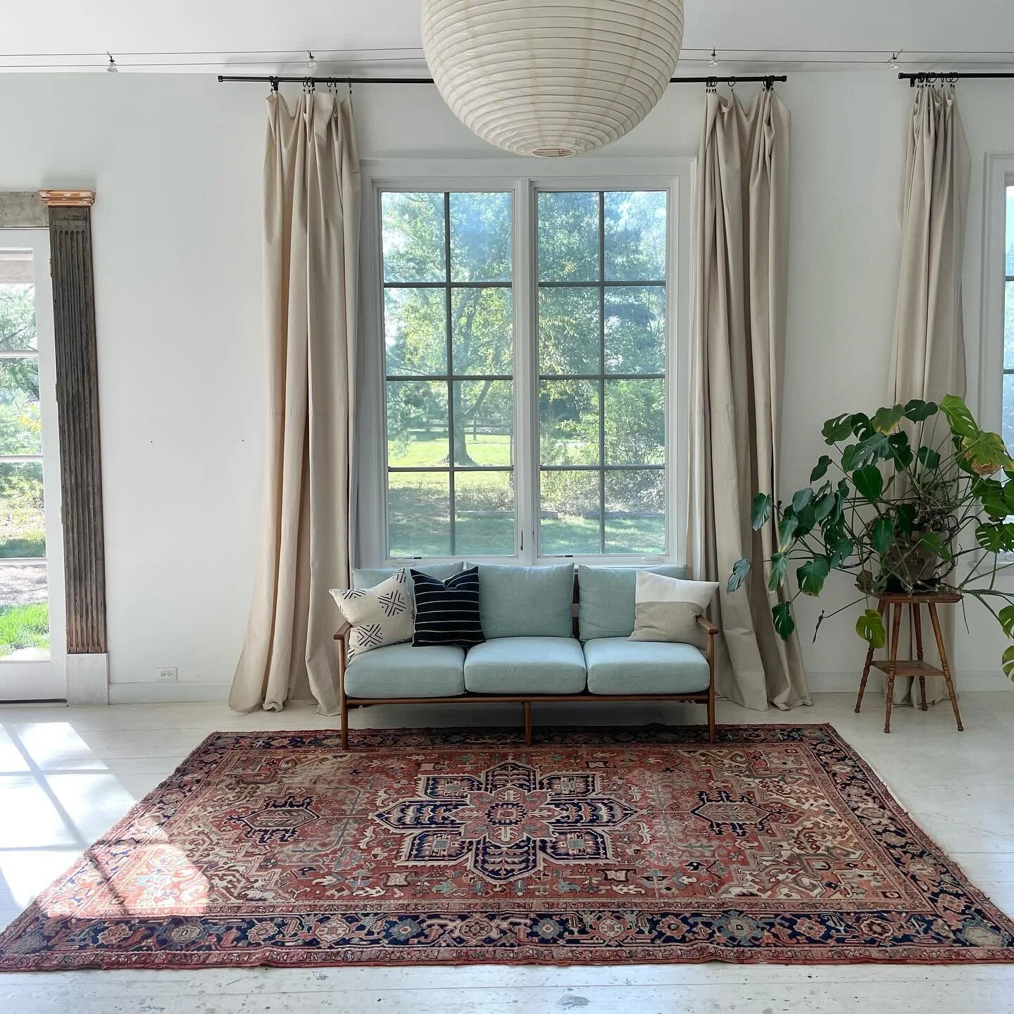 Weft and Wool - Vintage and Antique Rugs