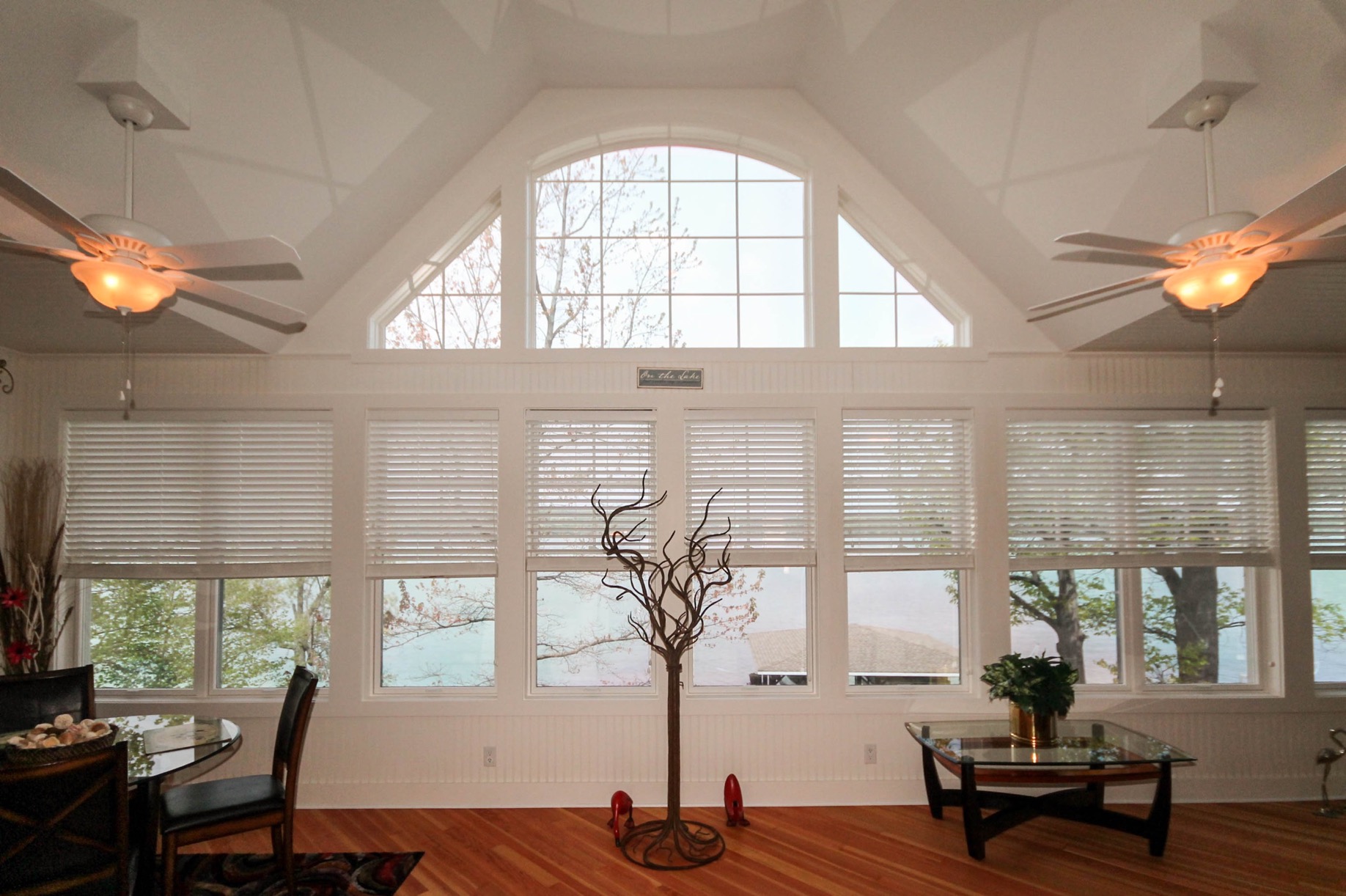 Rich Testa - 5080 East Lake Road - sunroom4.jpg