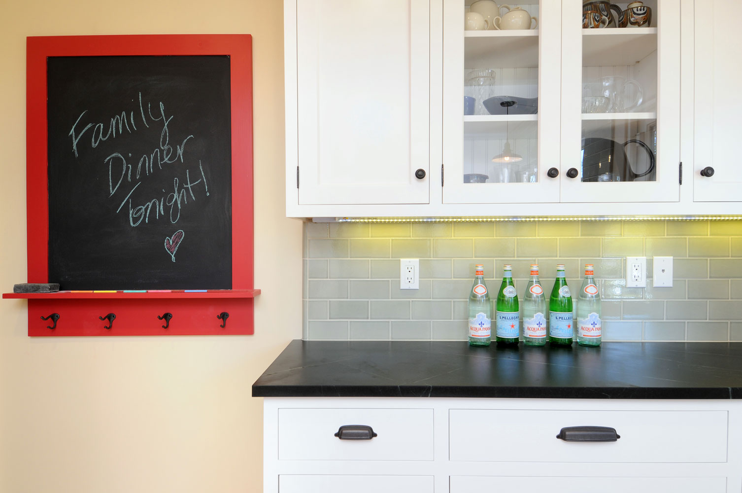 3-Waterford-kitchen-chalkboard.jpg