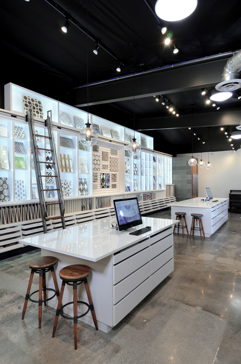 4-Waterford-Saxum-tile-showroom-displays.jpg