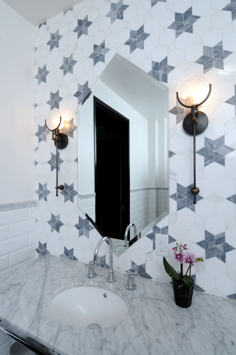 10-Waterford-Saxum-bathroom-star-tile.jpg