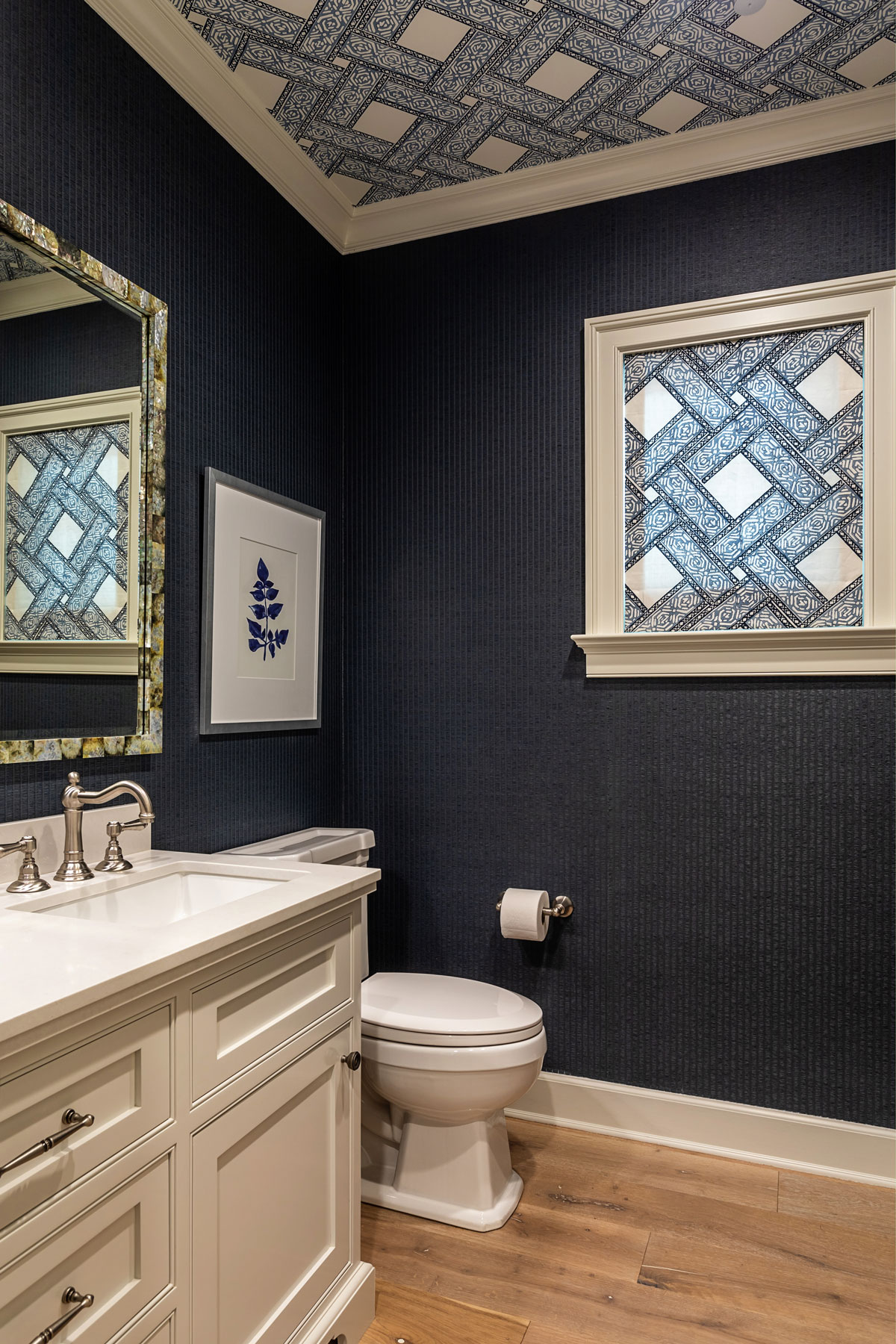 powder-room-textured-wallpaper-ceiling-waterford-construction.jpg