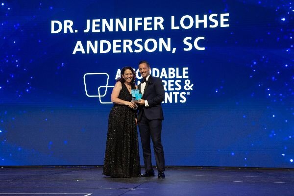 New Dentist of the Year 2017  Dr. Jennifer Lohse