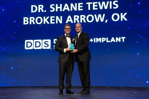 Top Growth Award Dr. Shane Tewis