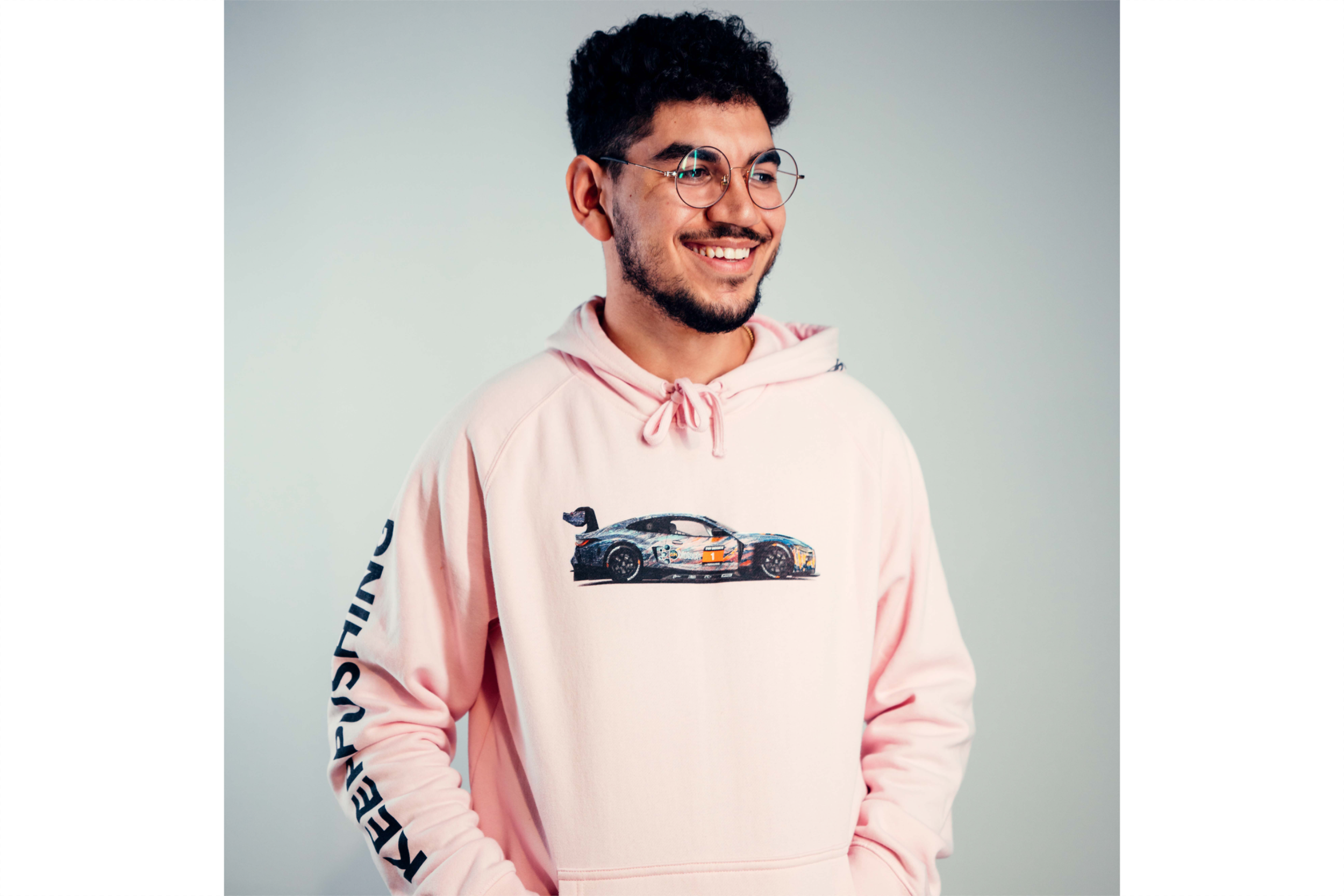 22 Hoodie Pink End 2.png