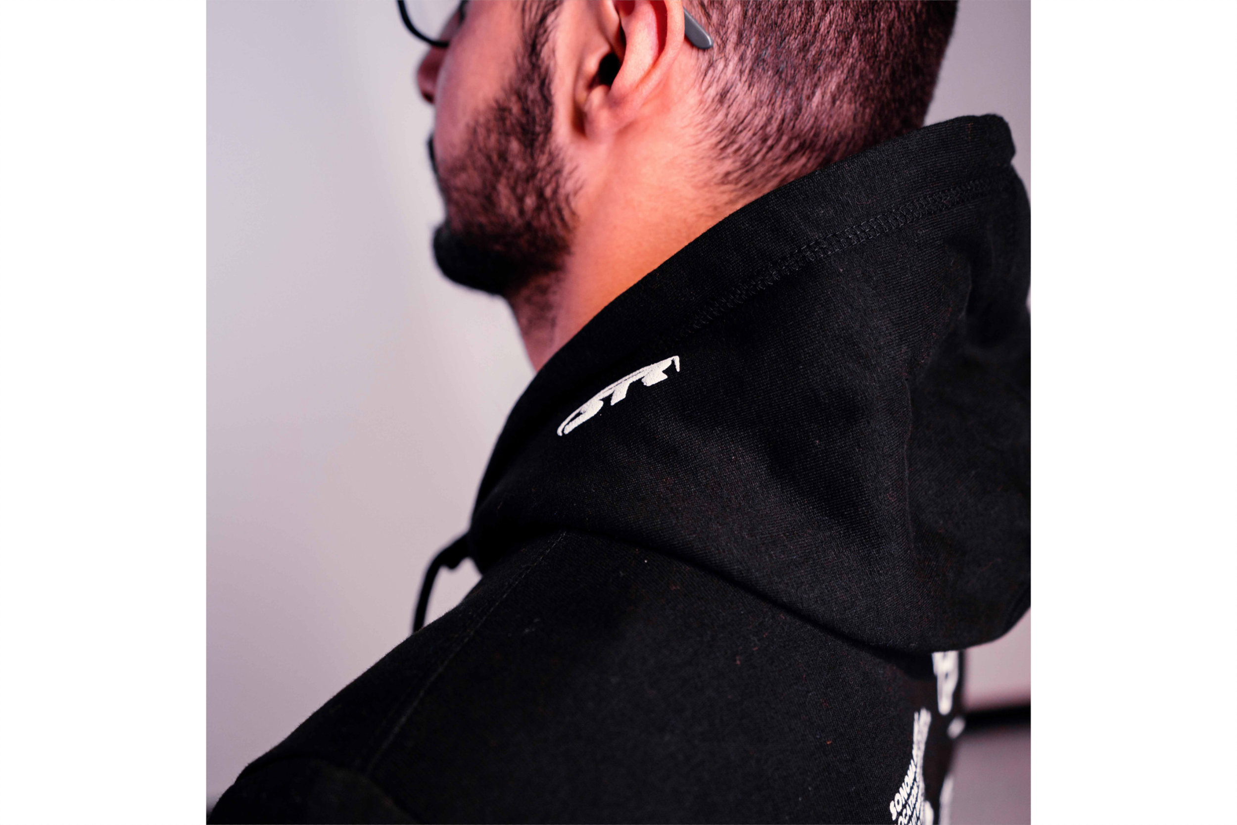 22 Hoodie Black Spr 5.png