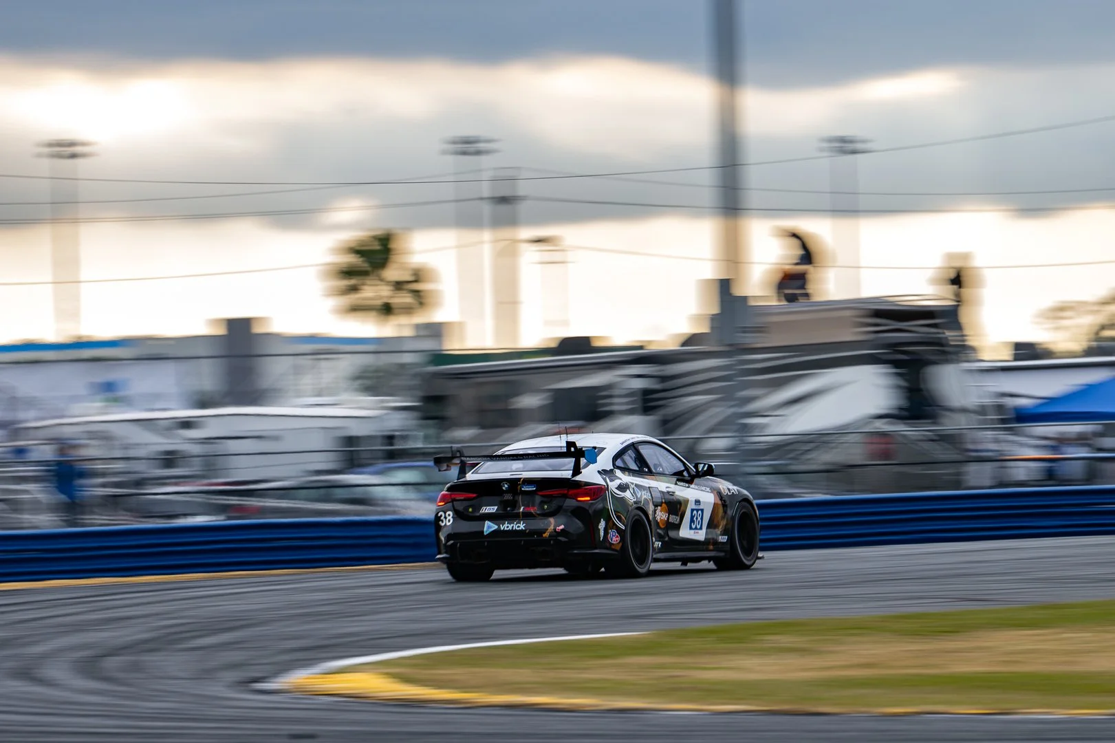 5evenspeed-RVR-IMSA-Roar_26-TS5-2354-Social.JPG