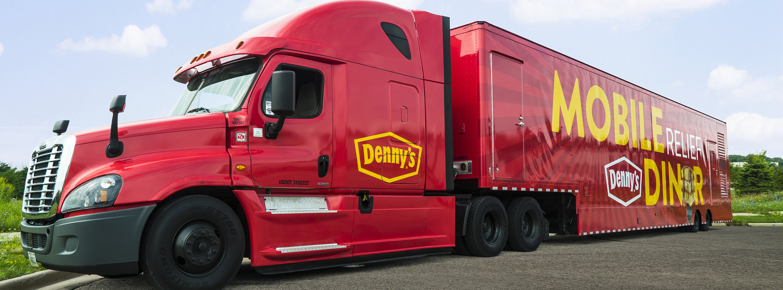 DENNY'S MOBILE RELIEF DINER