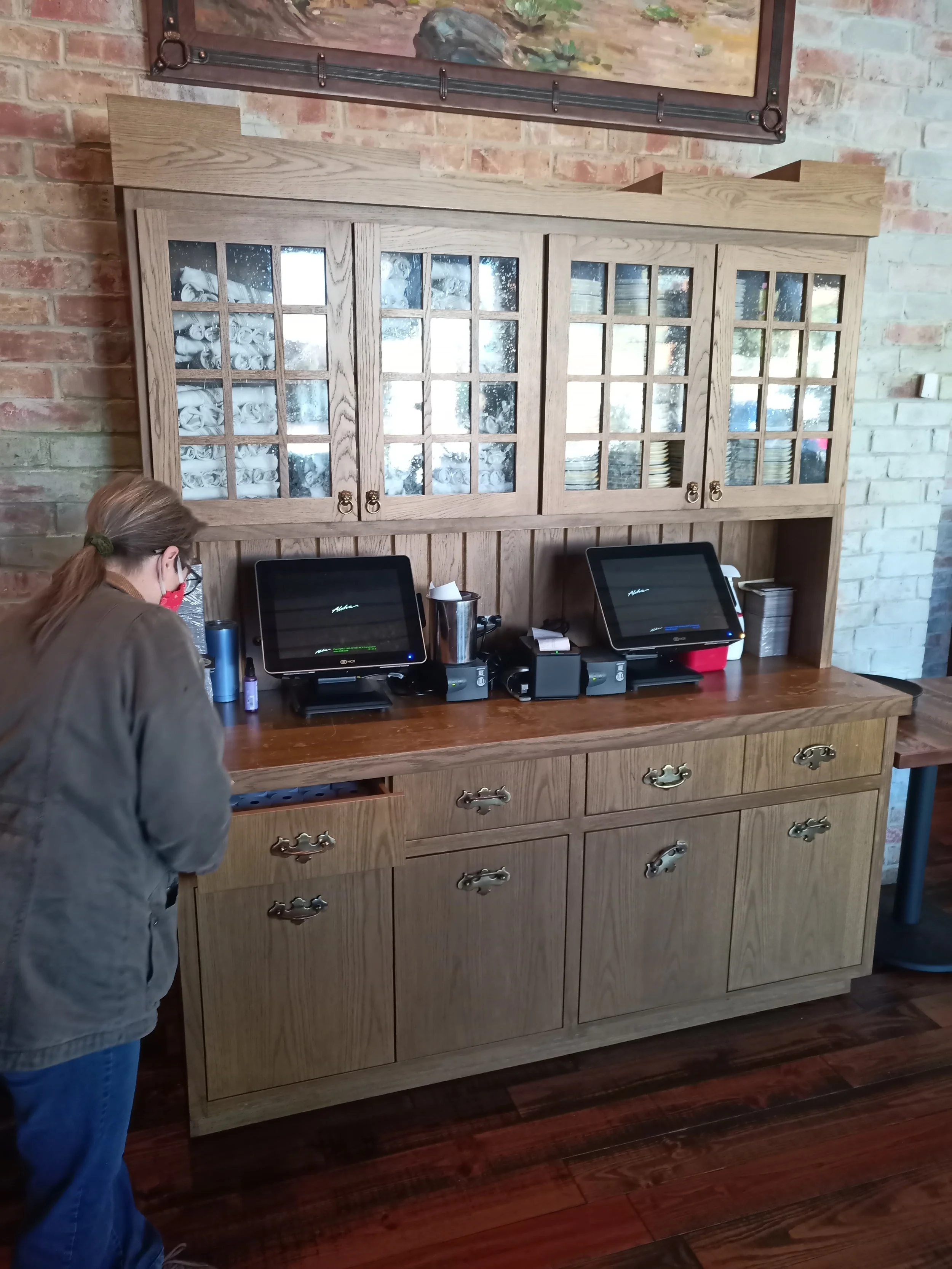 Server Station