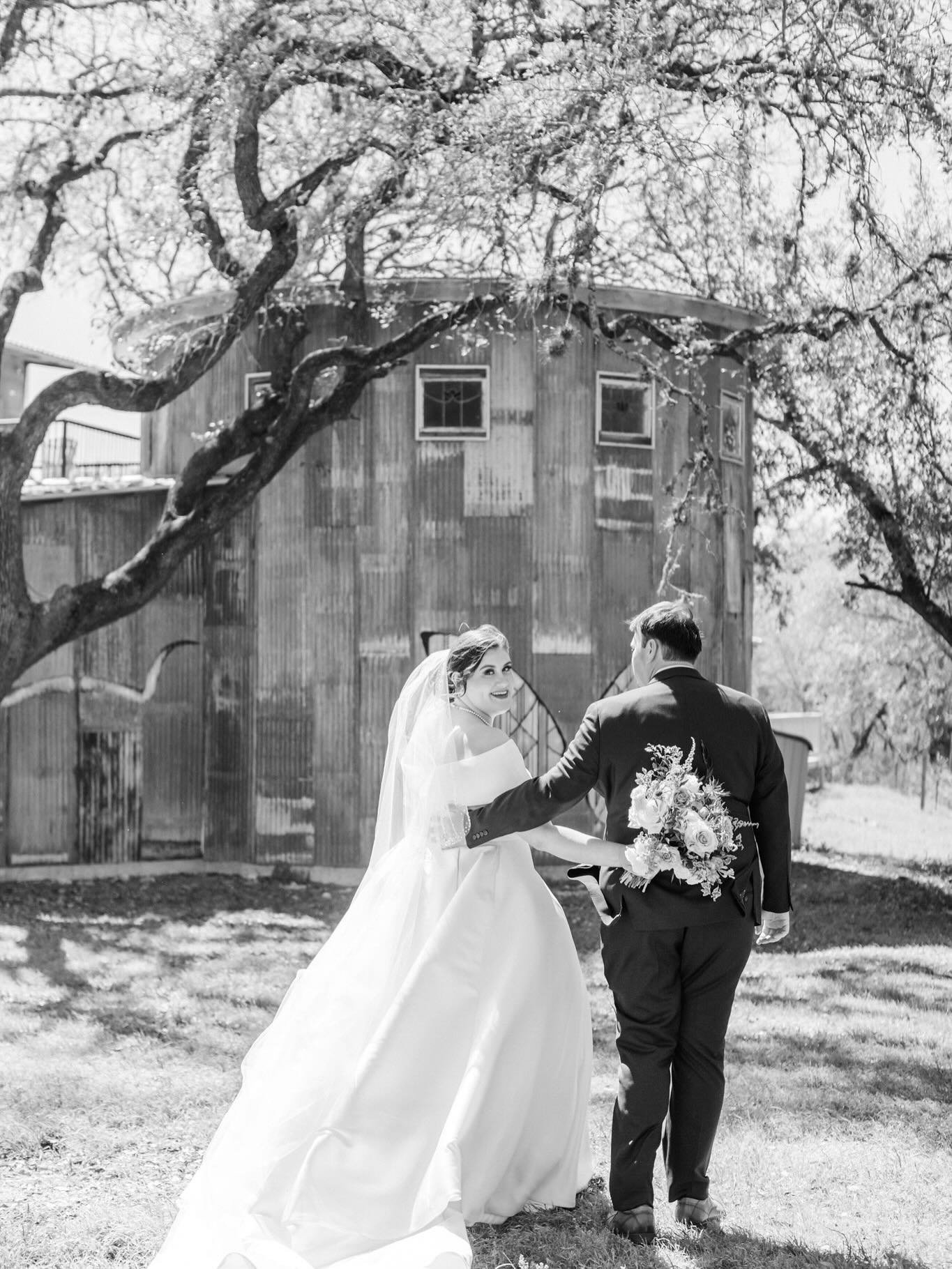 May the years ahead be as full of joy, grace and love as the day you said &ldquo;I do.&rdquo; 🫶🏼

🤍 March 15, 2025 🤍

Happy First Anniversary, Luke &amp; Janelle! 

*Full disclosure: this is a belated post due to vacation brain. 🫠 We absolutely 