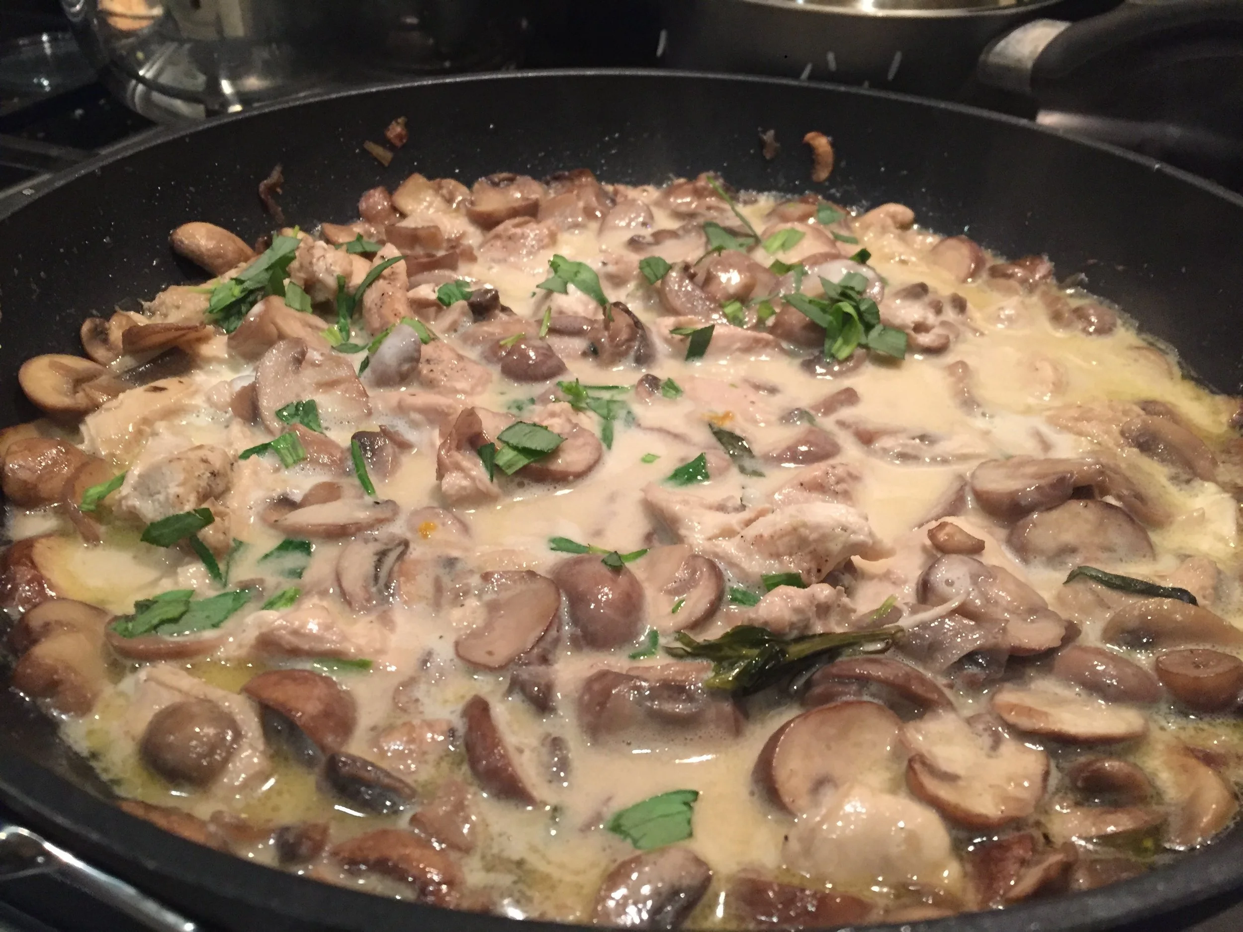 Creamy Tarragon Chicken with Chestnut mushrooms