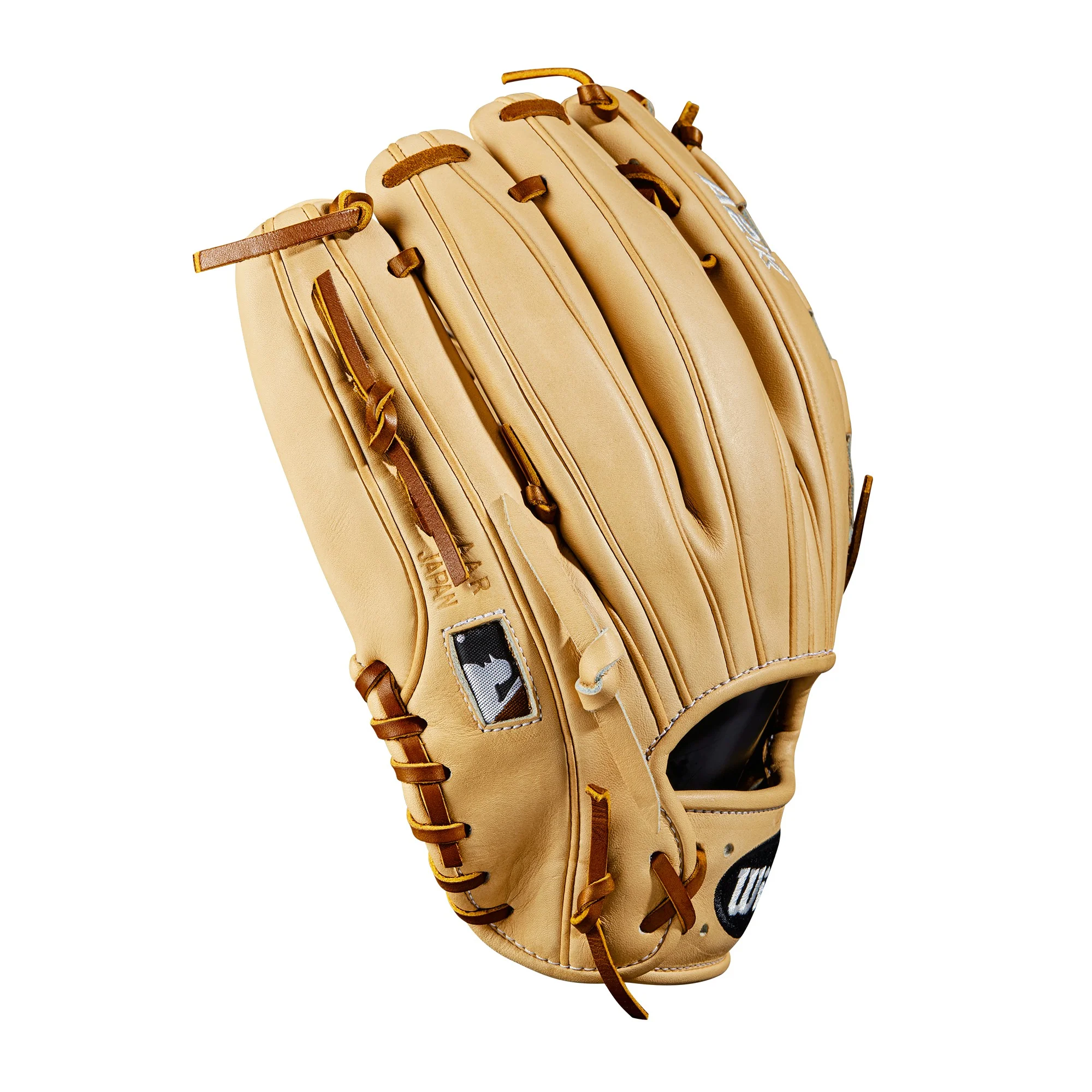 WTA2KRB20D33_3_A2K_Pitcher_D33_1175_Blonde_SaddleTan_Alt_02.jpg