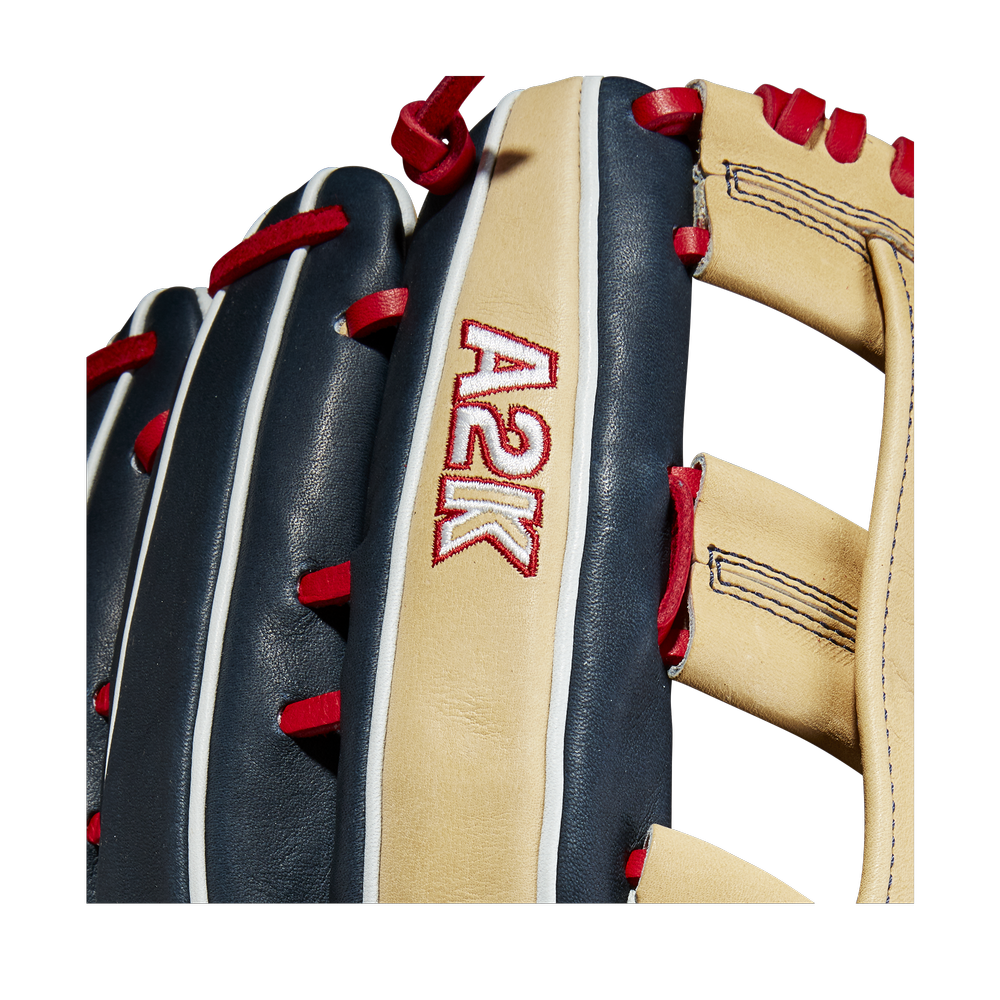 Wilson A2K JS22GM Juan Soto WBW1010101275 — Baseball 365