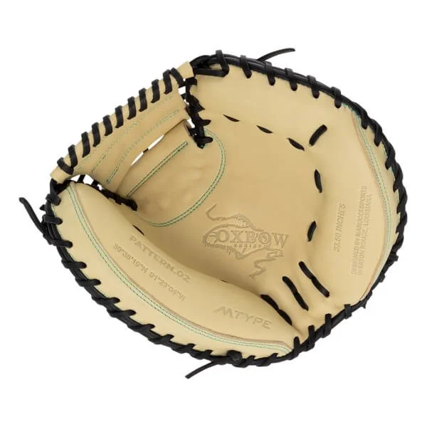 a33b-08-24-marucci-oxbow-33-5--baseball-catchers-mitt--mfg3ox235c1-cm-bk-38092-2_m.jpg