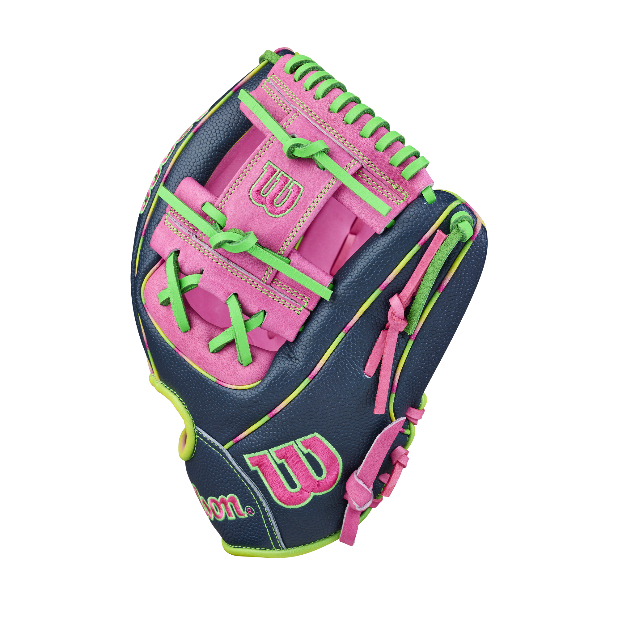 WBW104653_2_2026_JUNE_GOTM_A2000_1724_NA_FLA_GR_1175_NAVY_FLAMINGOPINK_NEONGREEN.png
