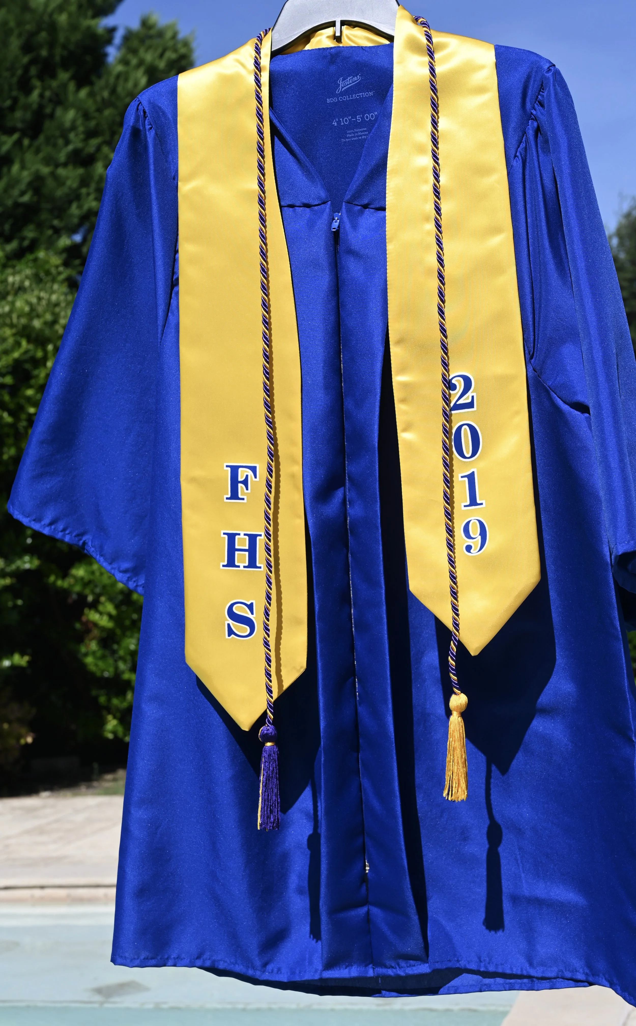 Membership perk! Seniors who have been members of FHS PTSA all possible years will receive an FHS PTSA graduation cord.