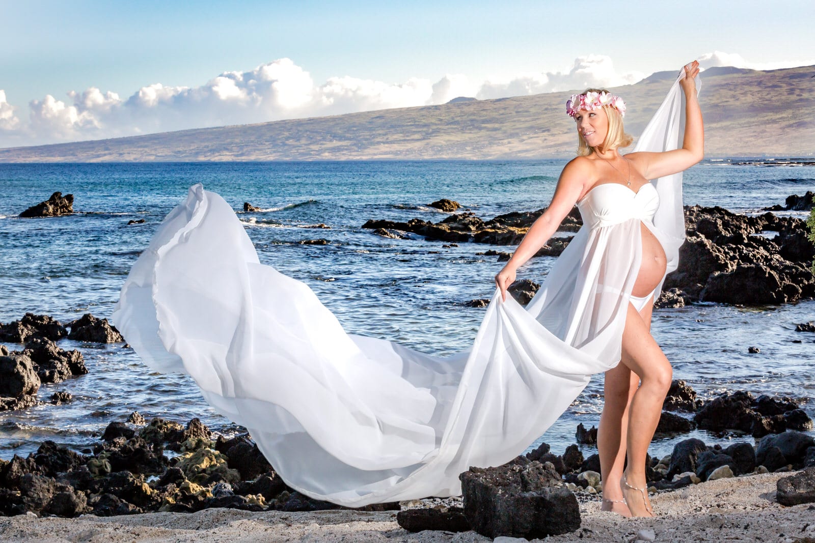 Big-Island-Maternity-Photographer-Luxury-Timeless-Hawaii-7.jpg