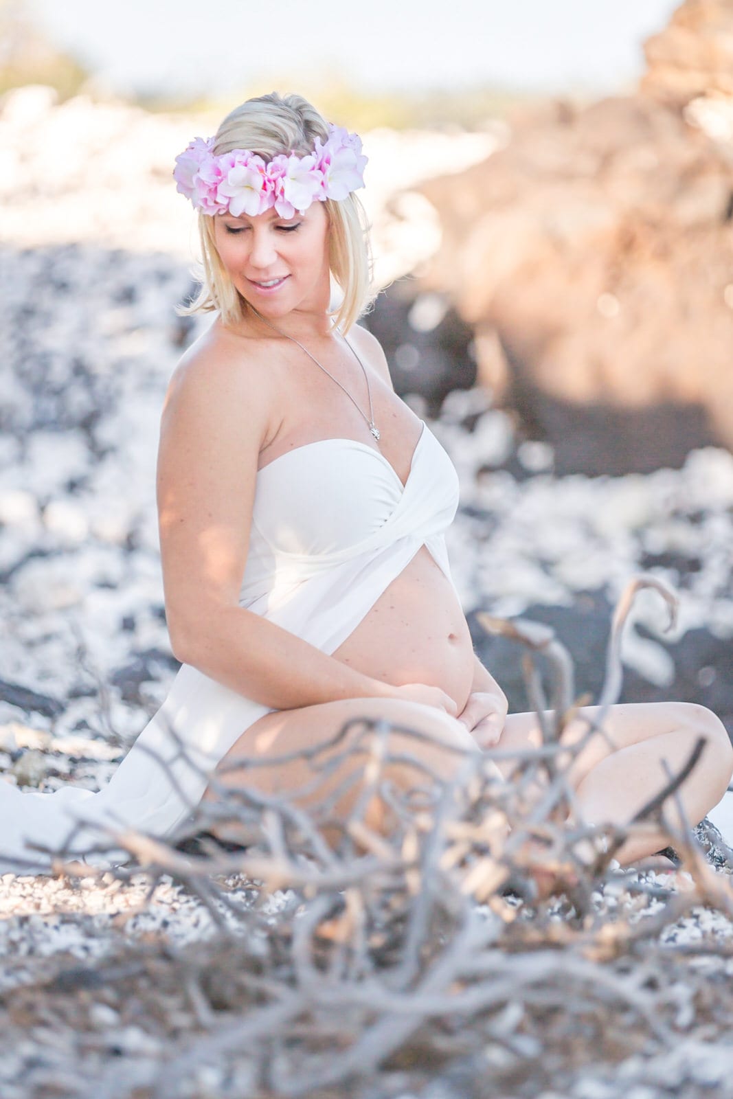 Big-Island-Maternity-Photographer-Luxury-Timeless-Hawaii-12.jpg