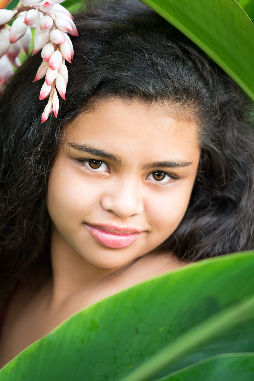 Hawaiian-Artist-Headshot-Photographer-1.jpg