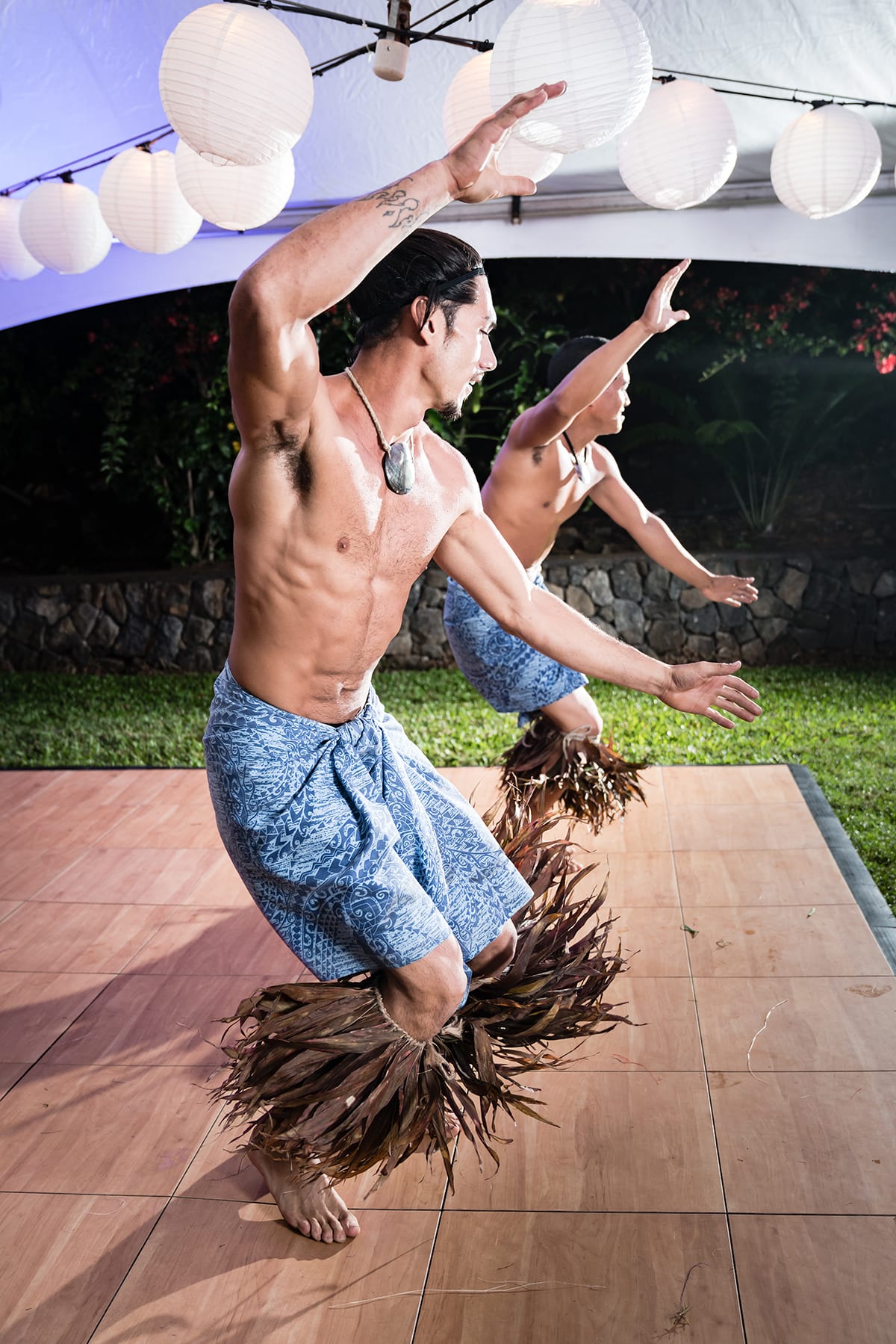 Hawaiian-Luau-Fire-Dancer-Wedding-Performance-Photographer.jpg