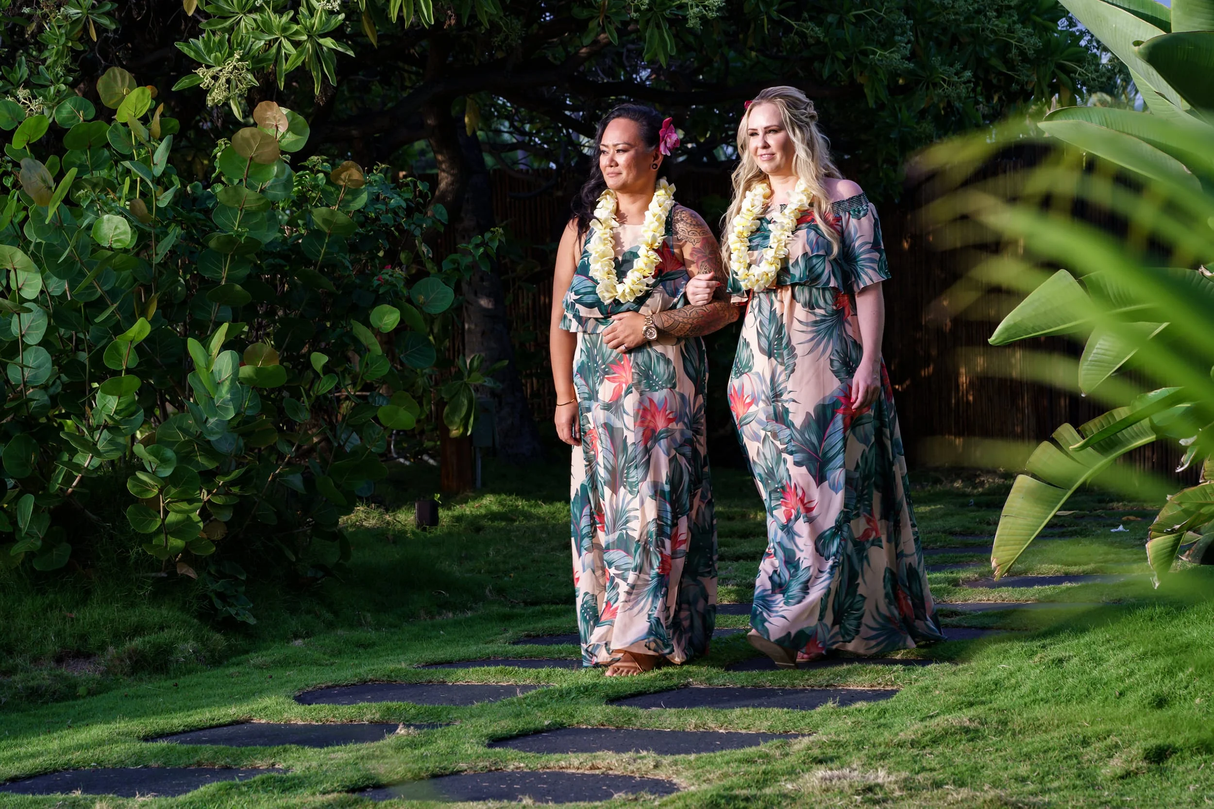 Big-Island-Wedding-Brides-LGBT-Hawaii-Photographer-Nohea-Point-4-1.jpg