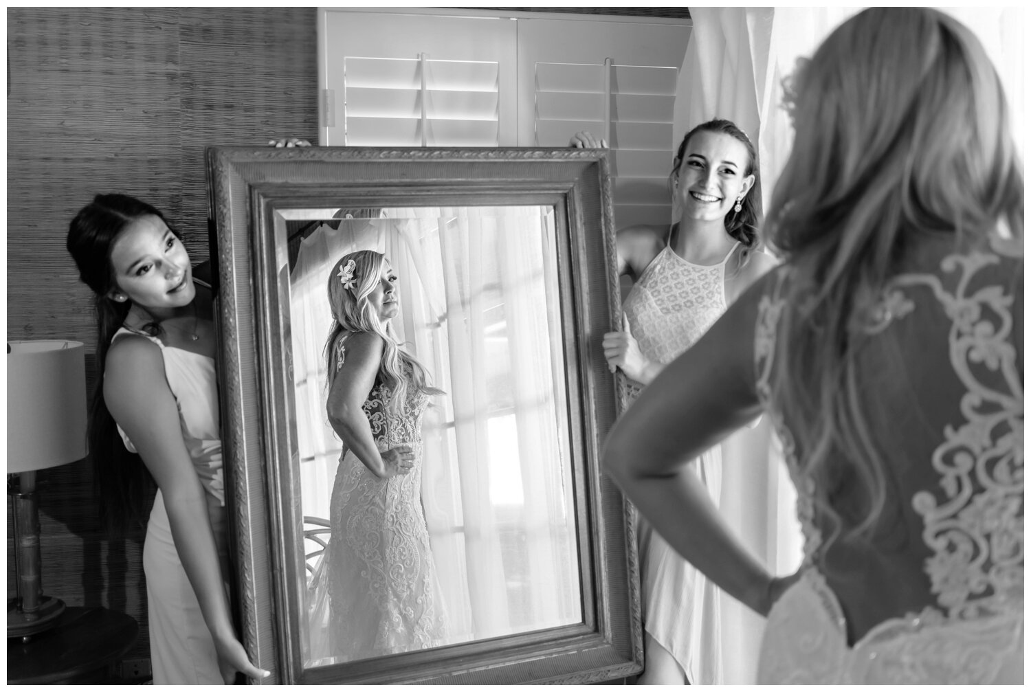 8 Tips on Preparing for your "Getting Ready" Photos