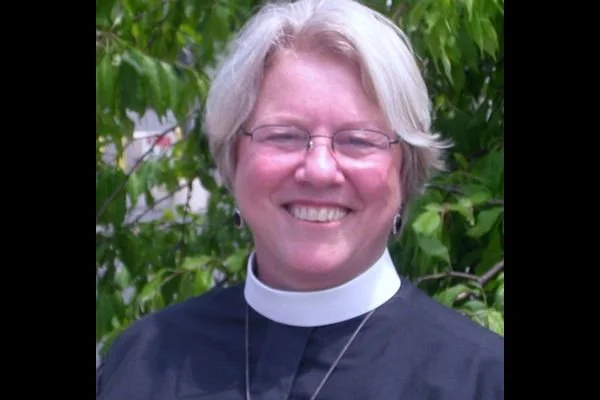 In Appreciation Of Rev. Lee Anne Reat