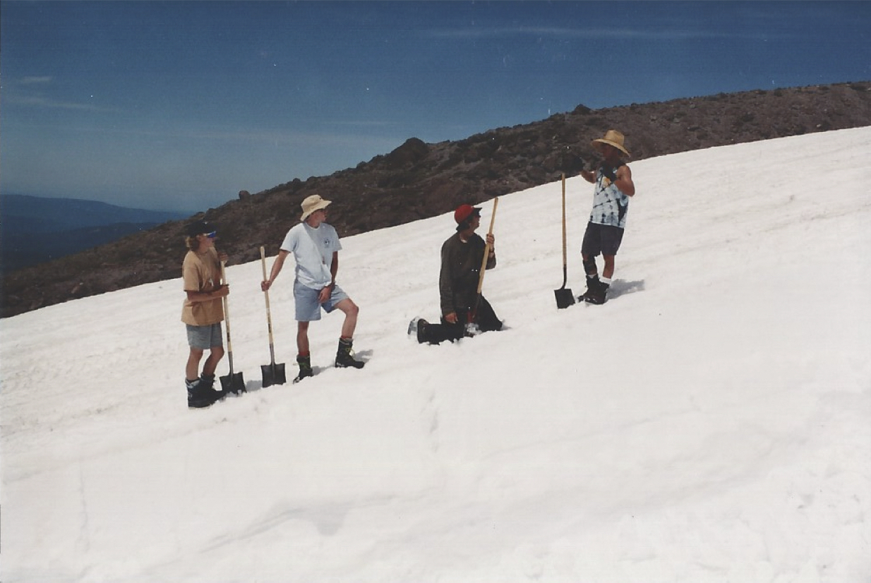 1990 Pipe Crew.jpg